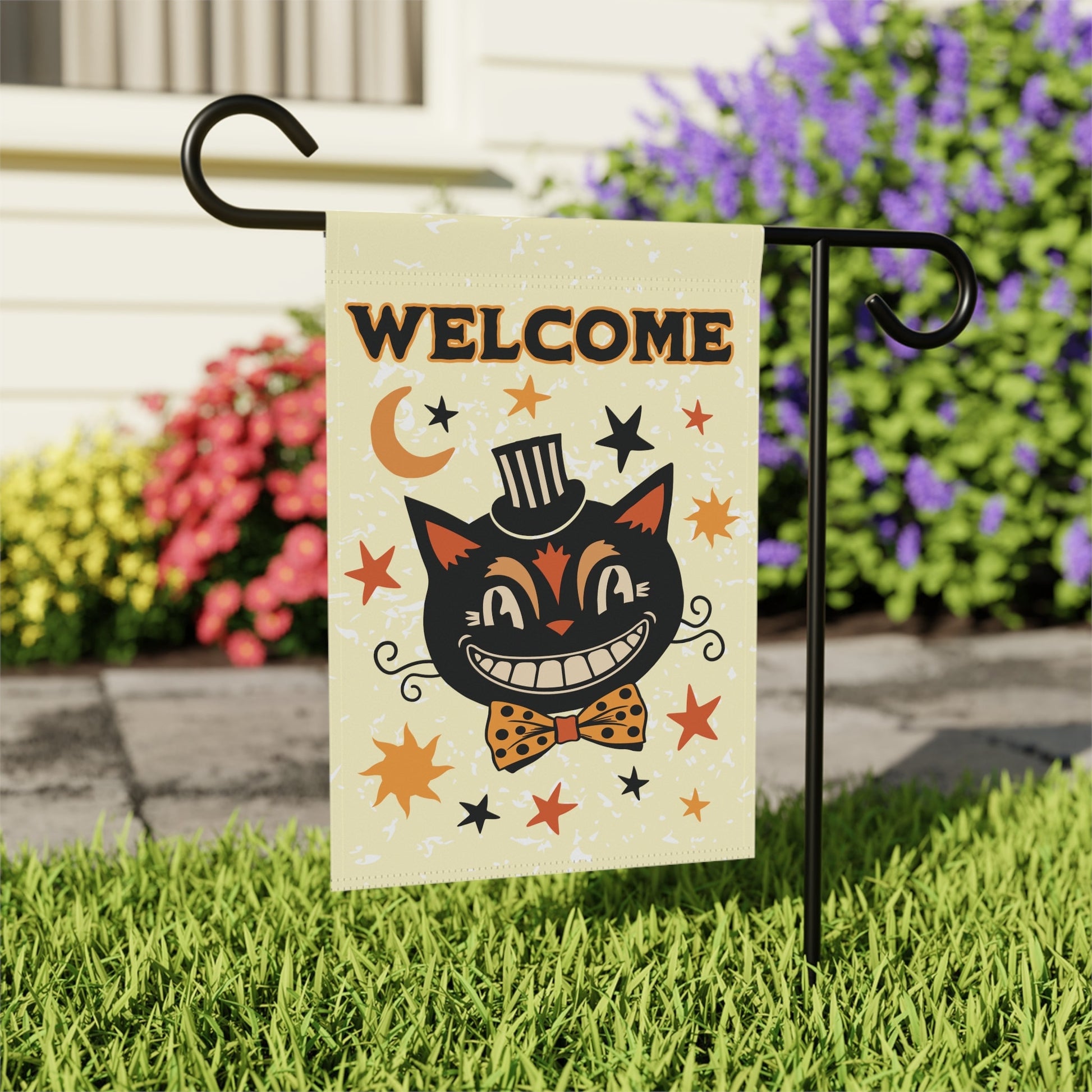 vintage halloween garden flag with black cat